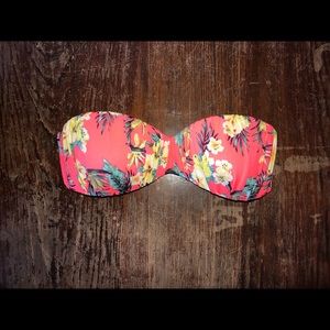 🍍HOST PIC🍾H&M Hot Pink Floral Strapless Bikini